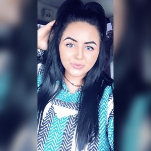 Meet your Posher, Taylor